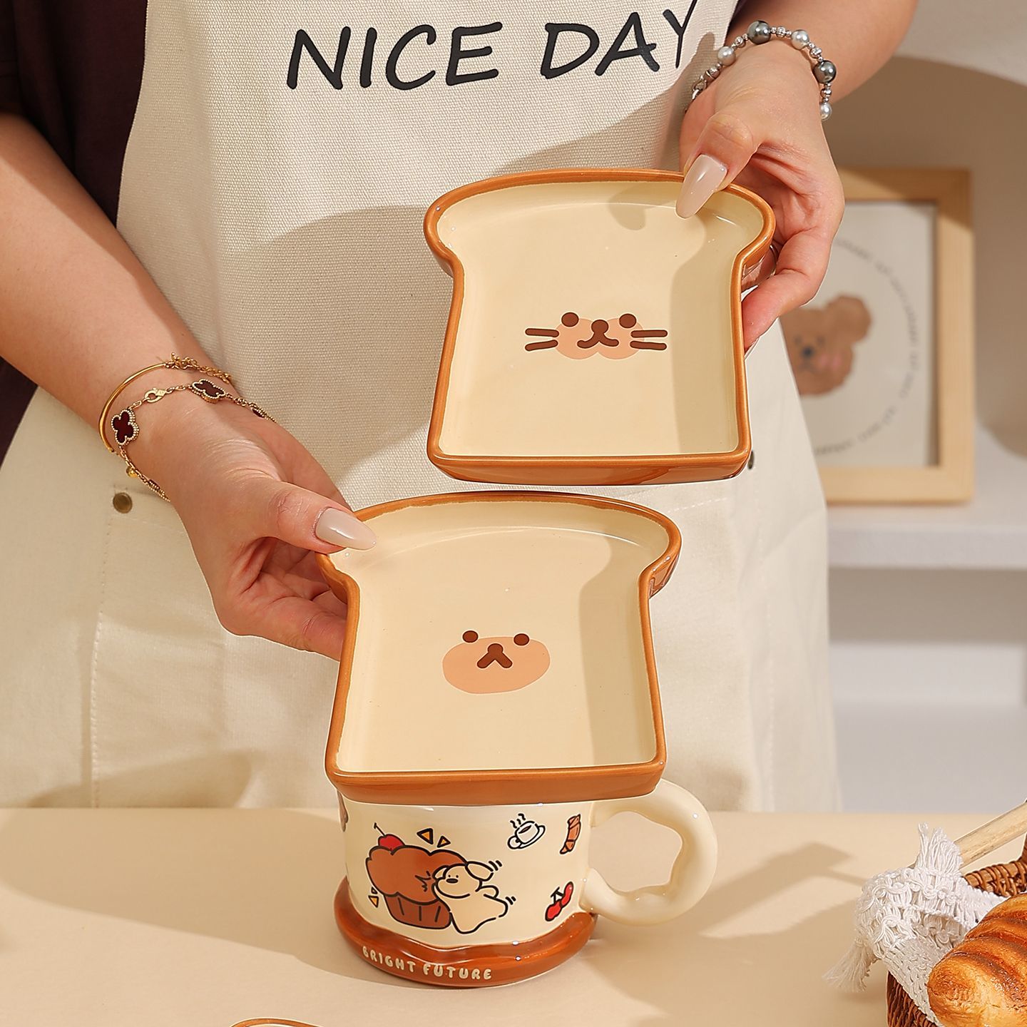 Cute Toast Bread Shaped Cerami - Kitchen Baking Dishes ulasan dan harga